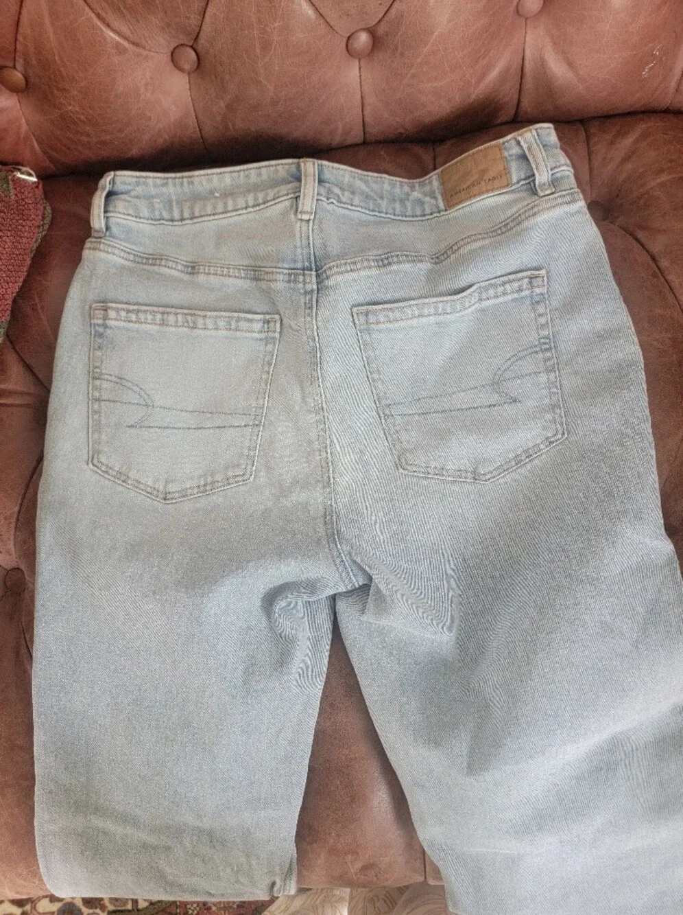 American Eagle Outfitters Light Blue Slim Straight Women’s Mom Jeans